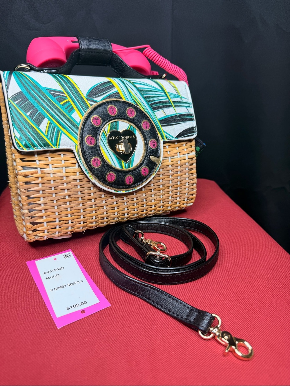 🤩 Adorable Betsey Johnson Pink Phone Dial Wicker Crossbody with Teal Leaf Flap - Picture 2 of 10